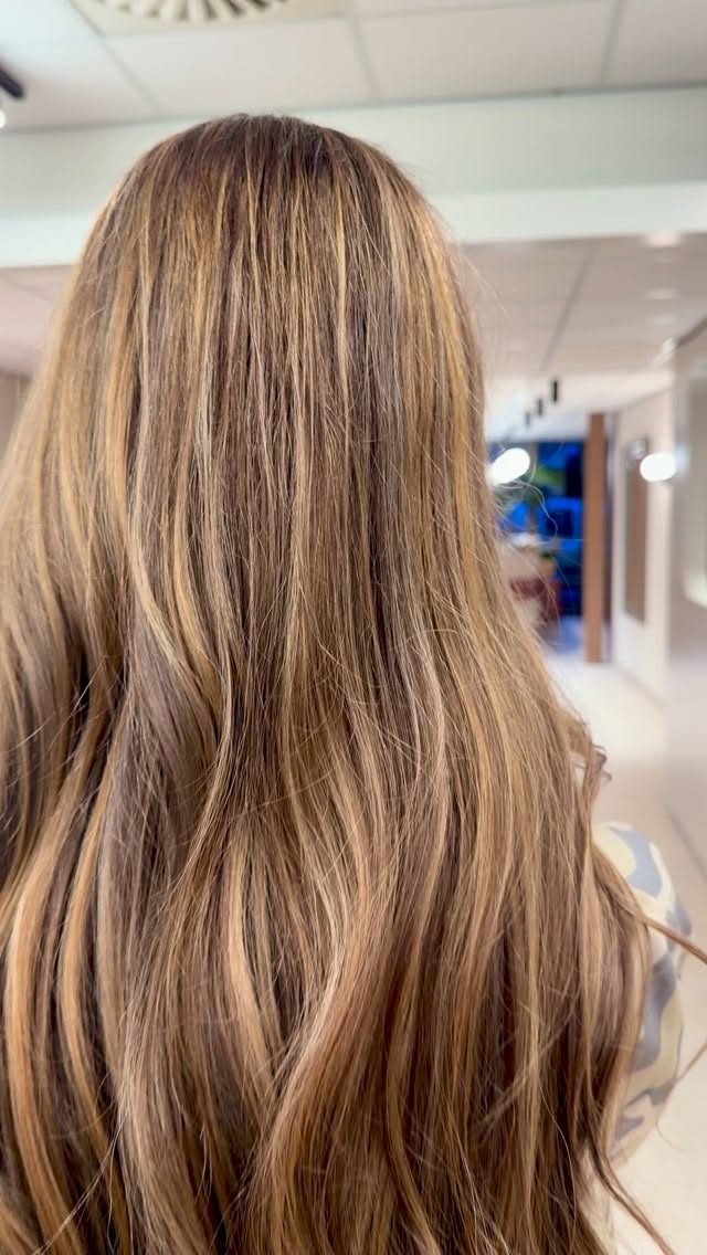 Instagram post from tenbergehairstylers. This post is in position 1.