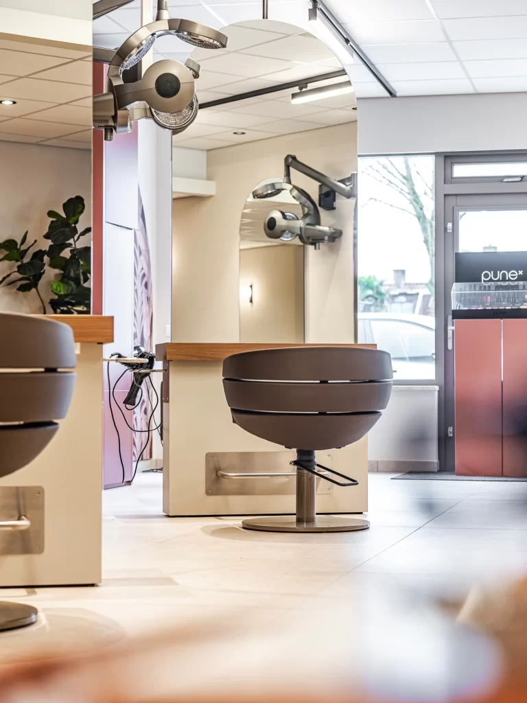 Instagram post from tenbergehairstylers. This post is in position 11.