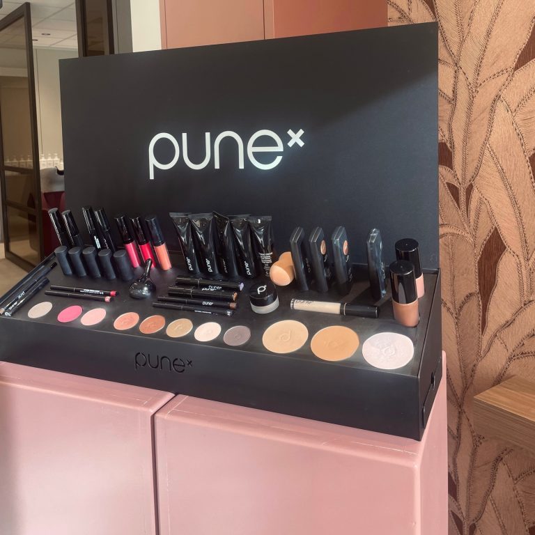 Instagram post from tenbergehairstylers. This post is in position 1.