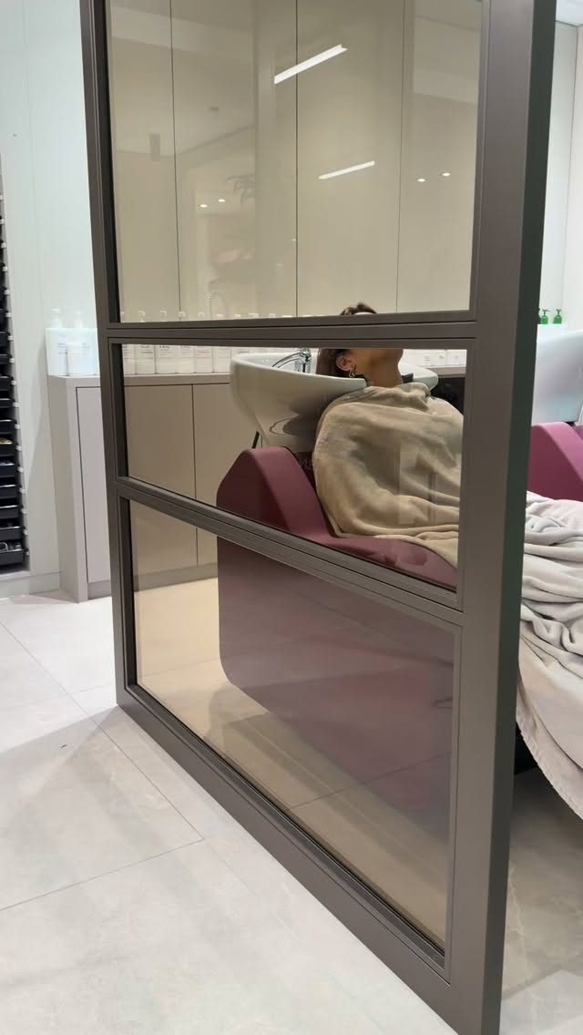 Instagram post from tenbergehairstylers. This post is in position 0.